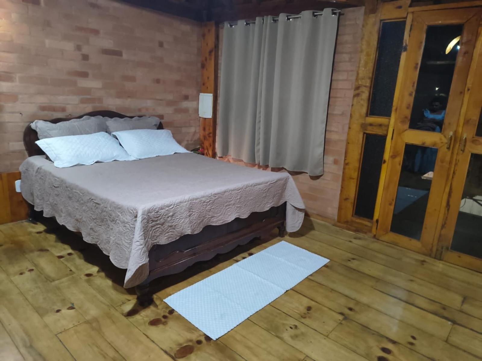 Suite Rustica Aconchego - Com Banheira De Hidromassagem Campos do Jordão Exterior foto